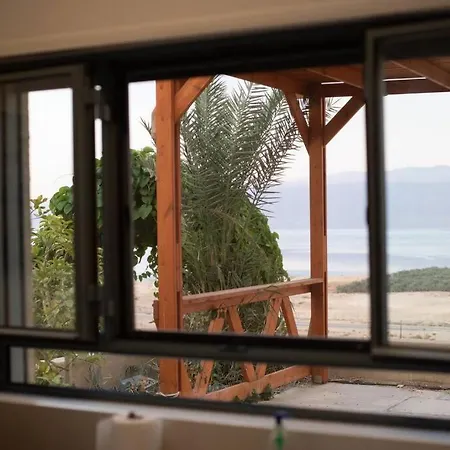 Appartement Charming Unit In Dead Sea à Avnat Extérieur photo