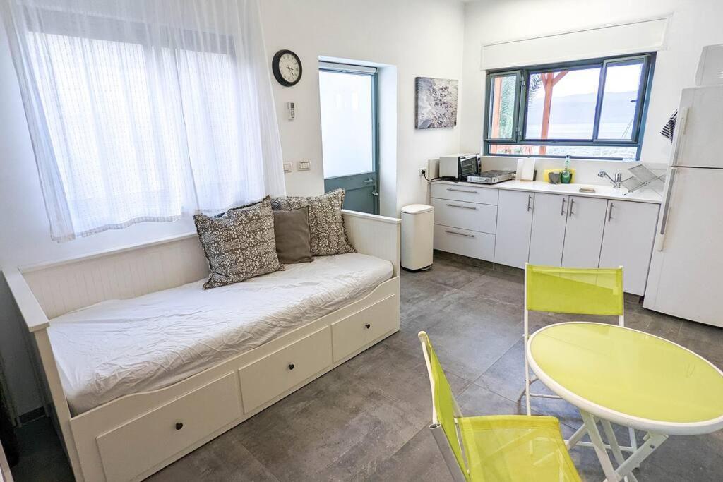 Appartement Charming Unit In Dead Sea Avnat