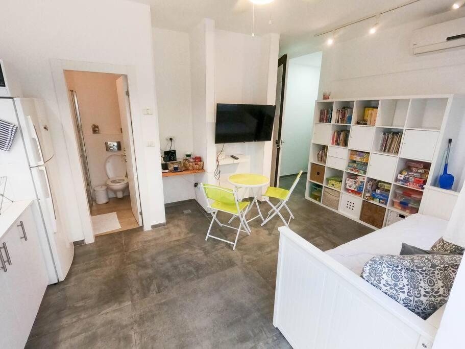 Charming Unit In Dead Sea
